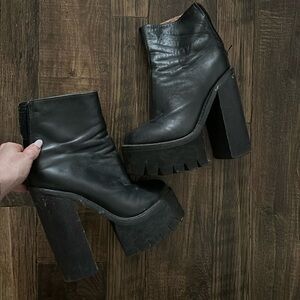 Jeffrey Campbell mulder platforms